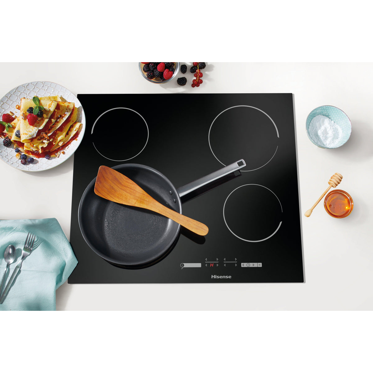 Hisense E6431C 59.5cm Ceramic Hob - Black