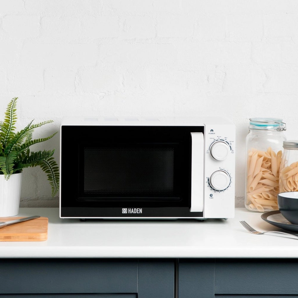 Haden 195678 20 Litre Single Microwave - White