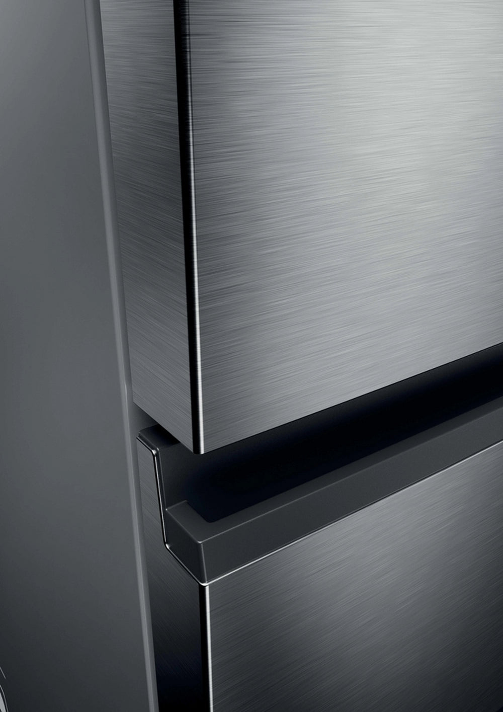 Haier HTR3618DNMM 60/40 Fridge Freezer