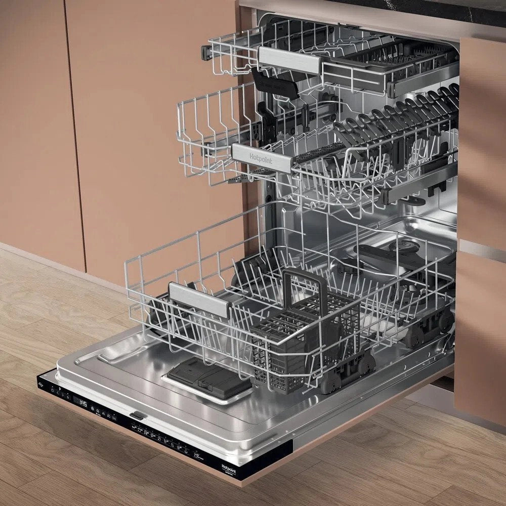 Hotpoint H8IHP42LUK Integrated Dishwasher - 14 Place Settings