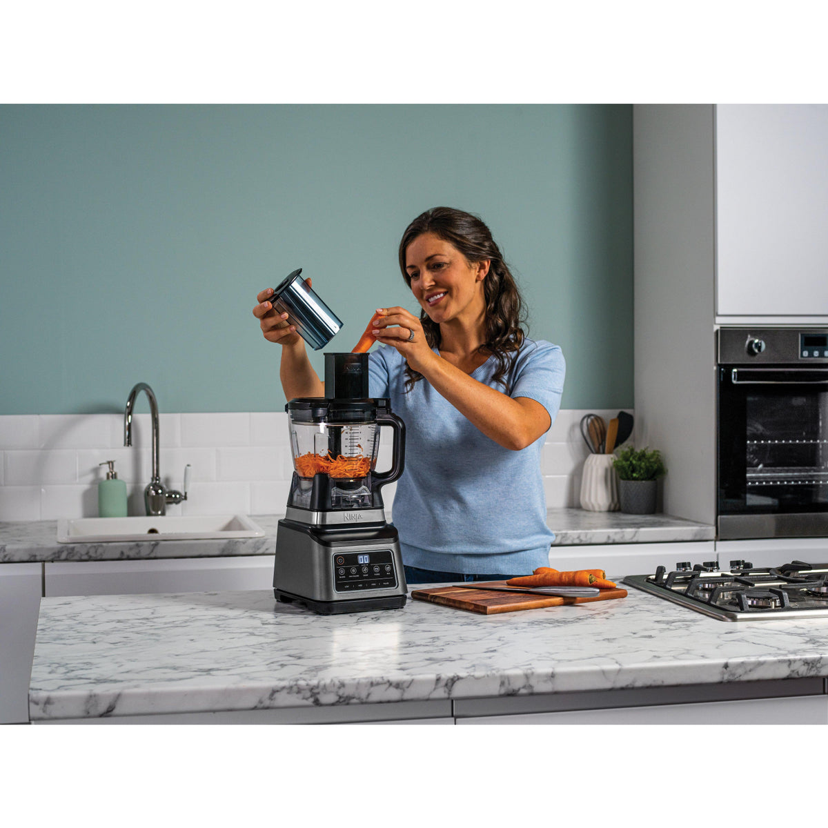 Ninja BN800UK 3-in-1 Blender and Food Processor with Auto IQ - Black/Silver