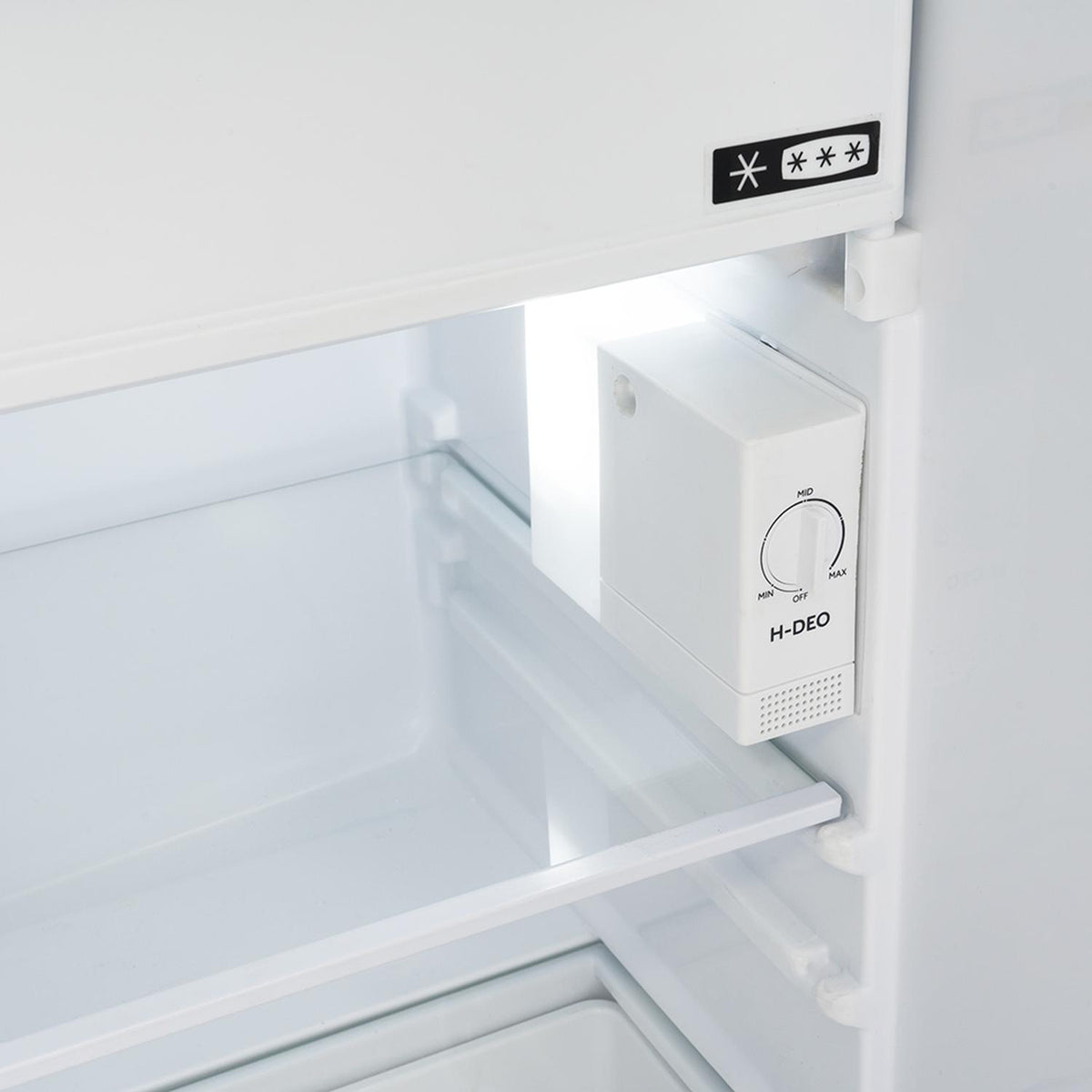Sensis RFUCF01F54EW 54.8cm Undercounter Fridge with Ice Box - White
