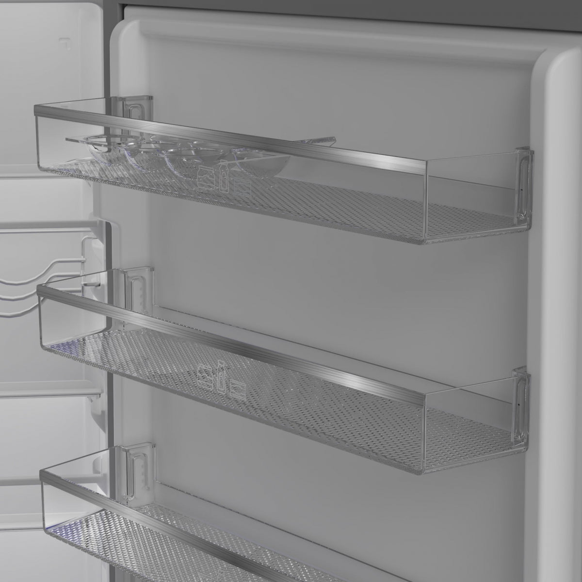 Blomberg KNE4554EVI VitaminCare+ 54cm 70/30 Integrated Frost Free Fridge Freezer