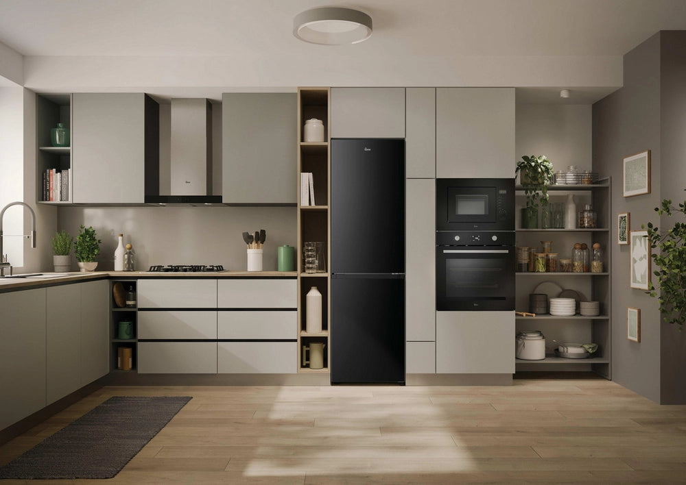 Hoover HONCQ3T518ENTK Total No Frost Fridge Freezer - Black