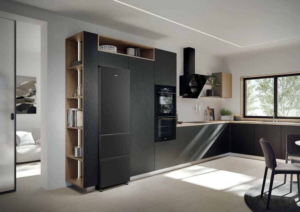 Haier HTR3518ENMTK 60/40 Fridge Freezer - Black