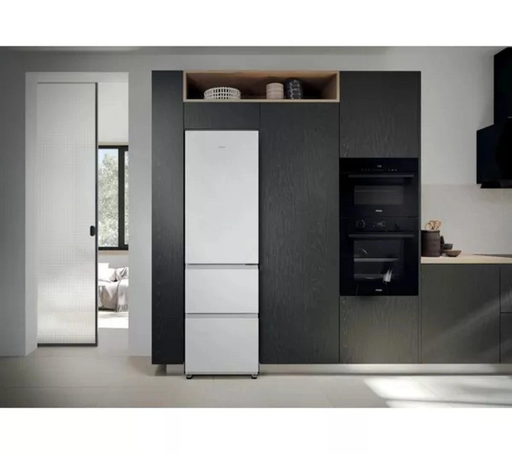 Haier HTR3518ENMWK 60/40 Total Frost Free Fridge Freezer - White