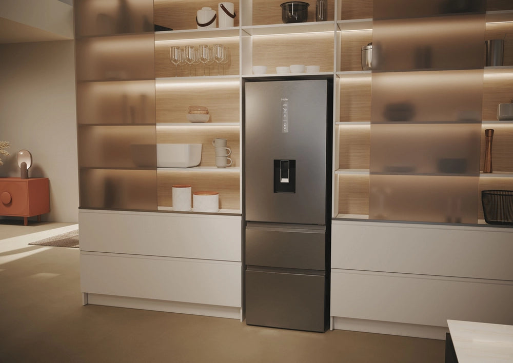 Haier HTW5618EWMG 60/40 Fridge Freezer - Silver