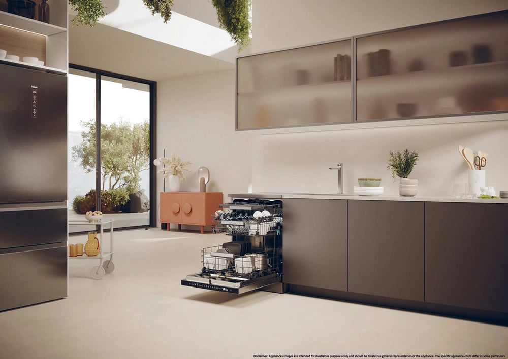 Haier XF 6B2M3BX-80 Dishwasher - Silver - 16 Place Settings
