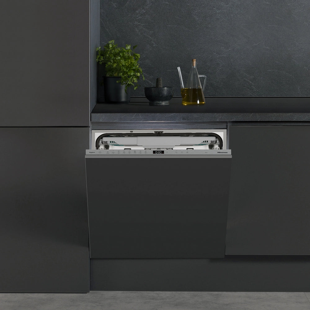 Hisense HV16AUK Integrated Dishwasher - 16 Place Settings