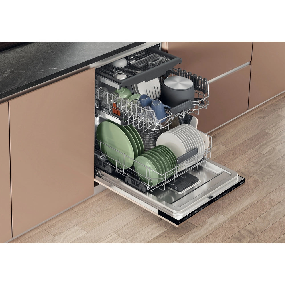Hotpoint Maxi Space H7IC16M6 UK Integrated Dishwasher with Third Rack - 16 Place Settings