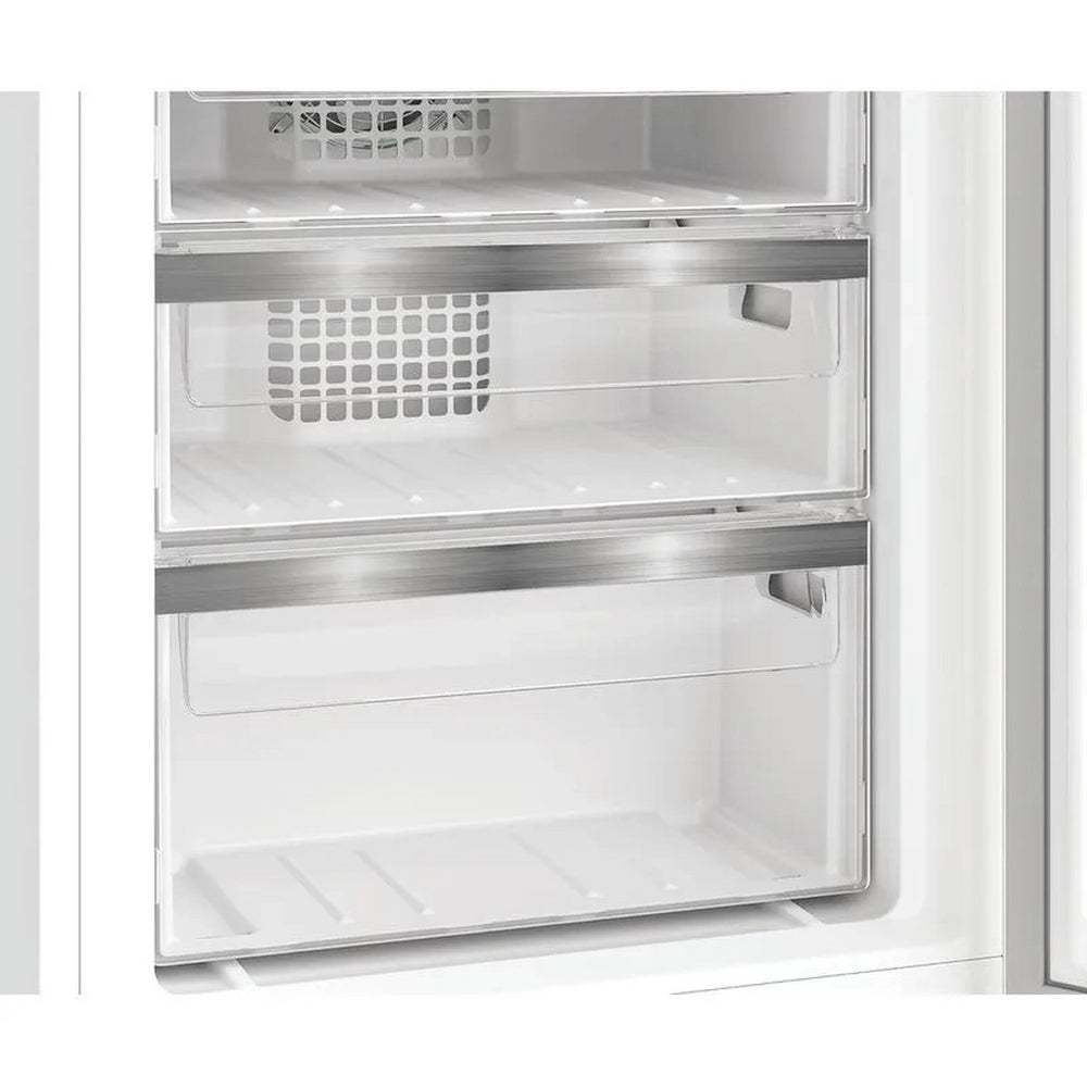 Hotpoint HPKH 1262B4 UK Integrated No Frost 50/50 Fridge Freezer Hotpoint HPKH 1262B4 UK Integrated No Frost 50/50 Fridge Freezer