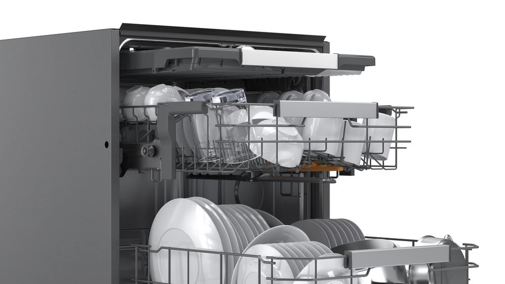 LG Series 8 TrueSteam QuadWash Pro DBGT836R 15 PS WiFi Connected Integrated Full Size Dishwasher