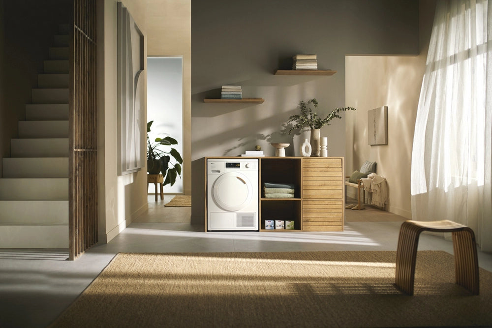 Miele TEA525 8kg Heat Pump Tumble Dryer - White
