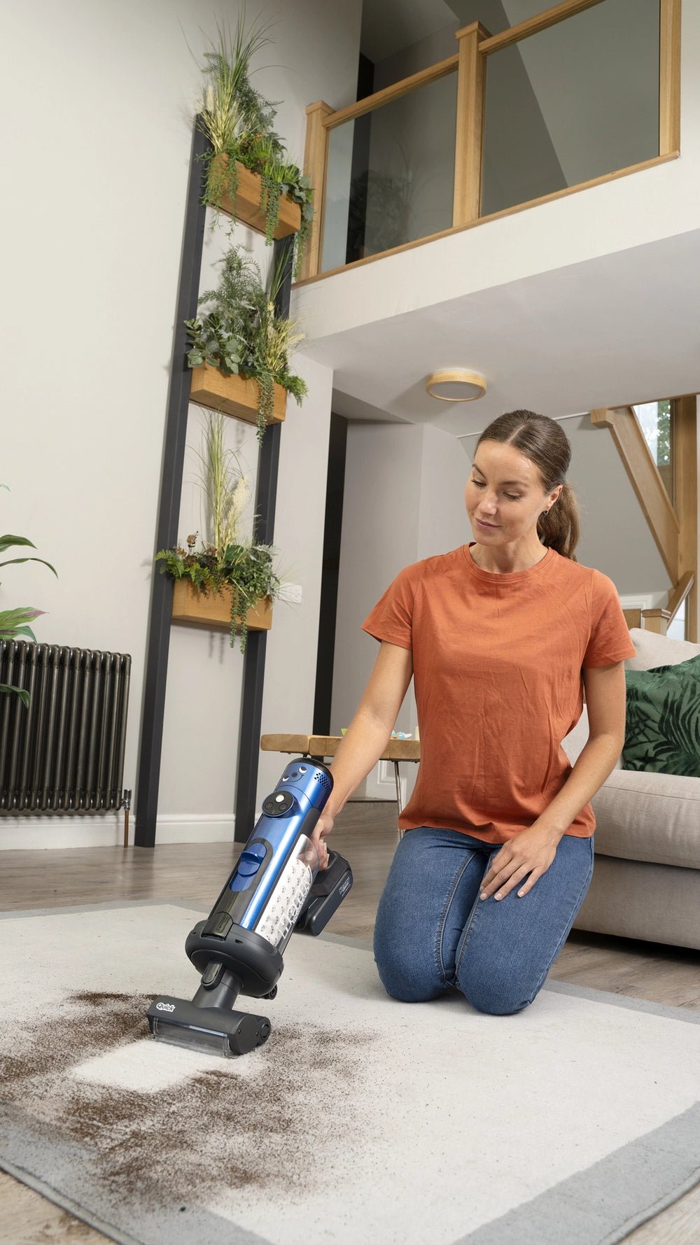 Numatic Henry Quick Pet Vacuum Cleaner - Blue